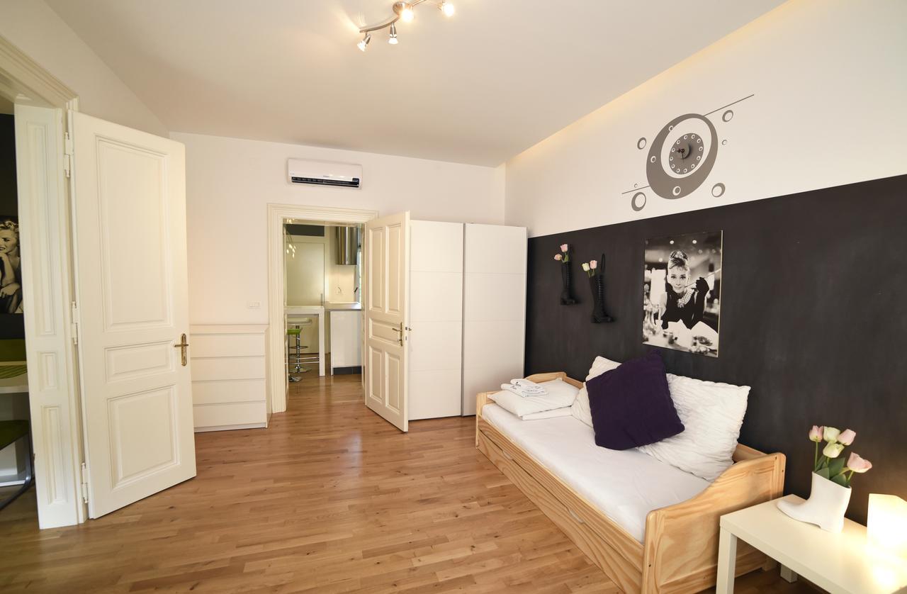 Secret Garden Apartment Zagreb Exterior foto